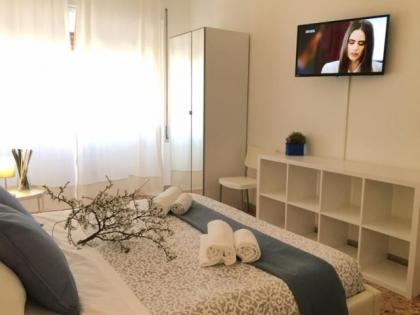 RELAX INN VATICAN - image 6