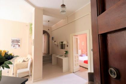 Pamphili Park Romantic Retreat - image 16