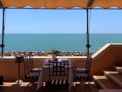 La Posta Vecchia Hotel - image 11