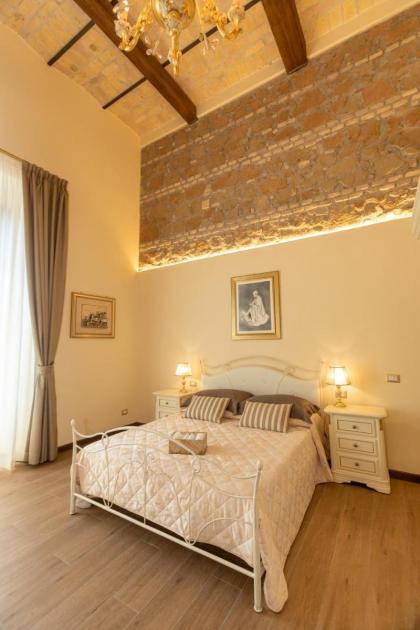 Kings Home In Rome - image 23