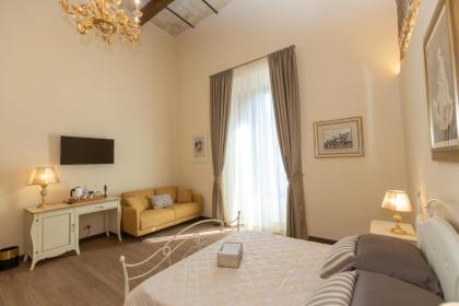 Kings Home In Rome - image 26