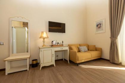 Kings Home In Rome - image 27