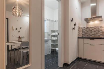 One bedroom appartement with wifi at Roma - image 14