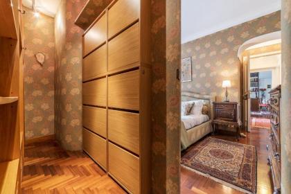 Quiet and classic on two floors by Trevi Fountain - FromHometoRome - image 12