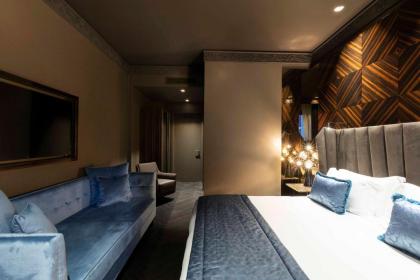 U-Visionary Roma Hotel - image 29