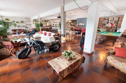 Villa Elena Luxe Home