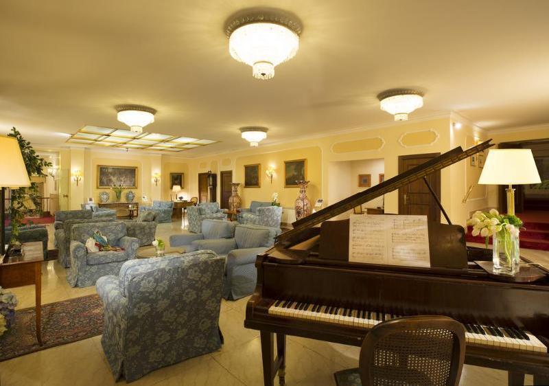 Hotel Napoleon - image 3