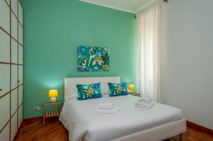 Cheerful & Gaiety Flat near Vatican City Rome 