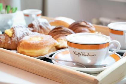 Domus Castroni Pompeo Magno - image 22