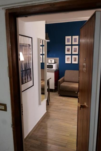 Deco's Place Roma Cloe - image 19