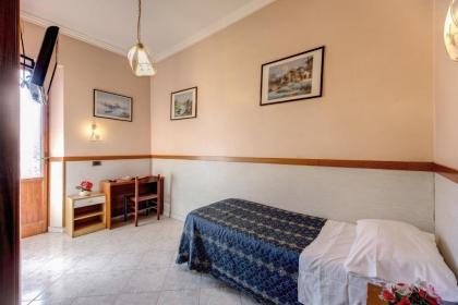 Guest Planet - image 2