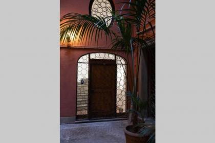 Unforgettable Split Level Jacuzzi Suite Navona - Top Collection - image 26