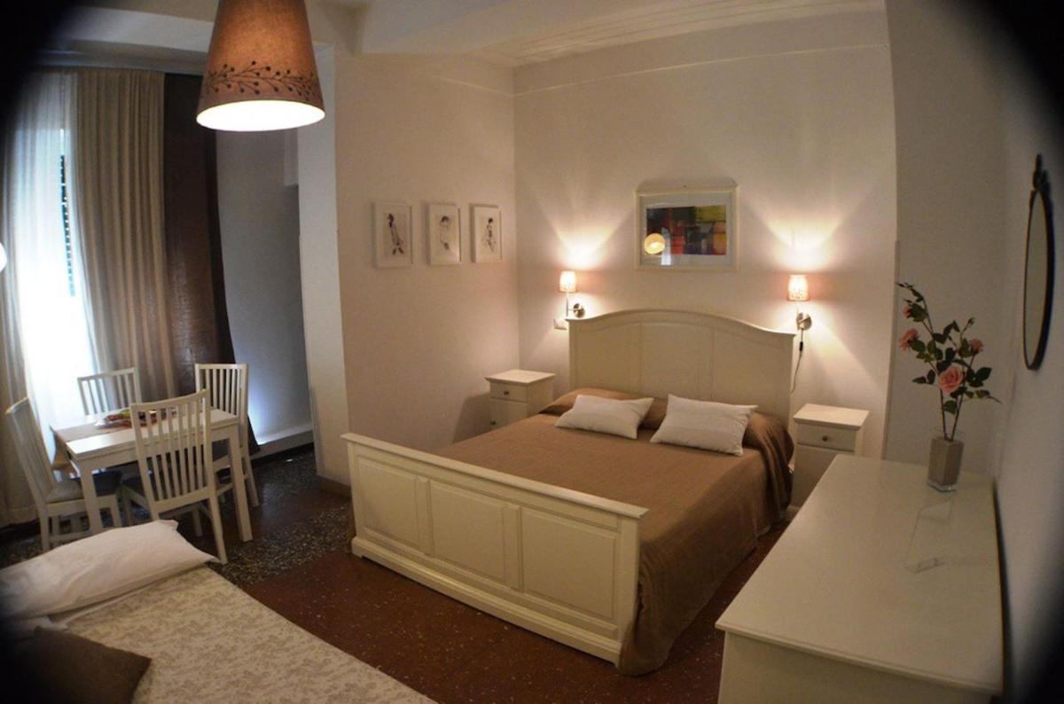 Al 171 Family Suite studio 1-4p - image 2