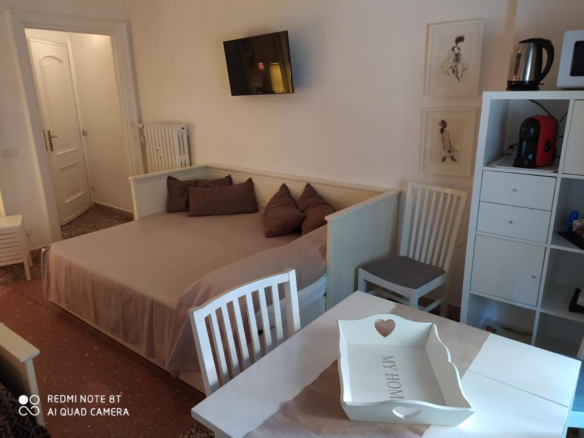 Al 171 Family Suite studio 1-4p - image 5