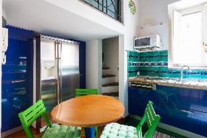 Luxury Trevi Apartment - image 27