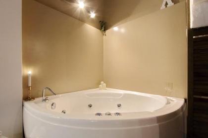 Take me Rome - Trastevere Suites & Spa - image 26