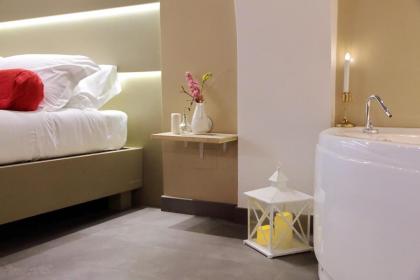 Take me Rome - Trastevere Suites & Spa - image 30