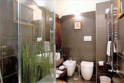 Lovely Apartment Ground Floor Colosseo Wi-Fi AC - image 23