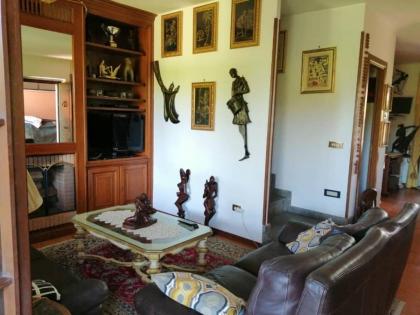luxury 3-Bedrooms villa near the sea in Rome - image 29