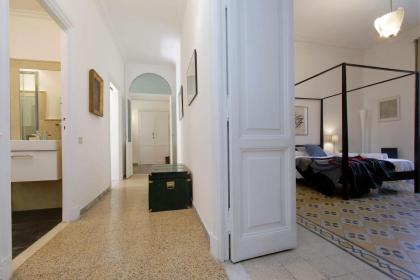 Tiberina Spacious Apartment - image 28