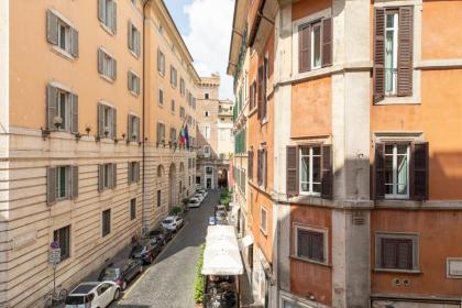 iFlat Art in the Heart of Rome - image 27