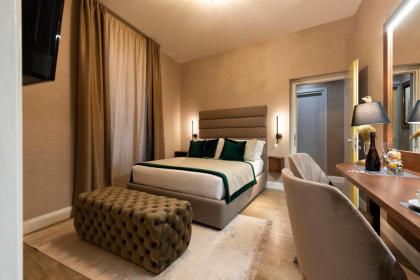 Royal Rooms Corso - image 22