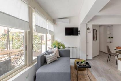 iFlat Opera Penthouse with Terrace - image 21