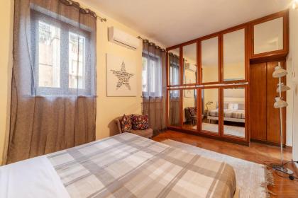 Piazza Navona Penthouse - image 26