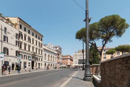 Largo di Torre Argentina Apartment - image 24
