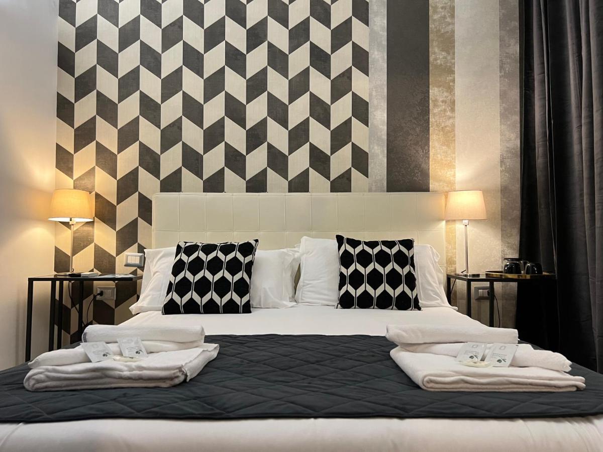 Vatican Luxury Suite - image 2