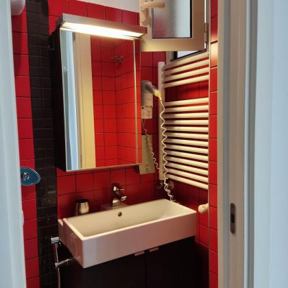 EMA MINI in Trastevere - image 20