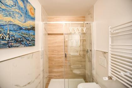 Giulio Cesare charming suite great location - image 24