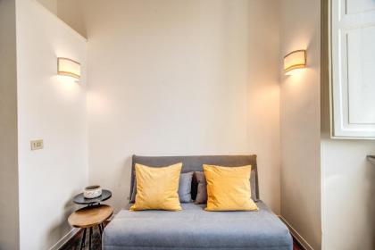 Colosseo view Suite - image 21