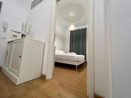 Conte Rosso Apartment - image 29