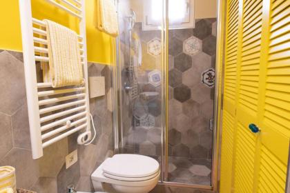 Trastevere Colorful Apartment with Terrace! - image 30