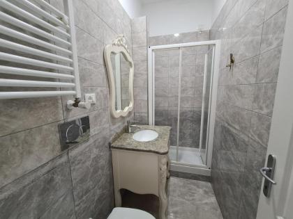 innstation guesthouse - image 17