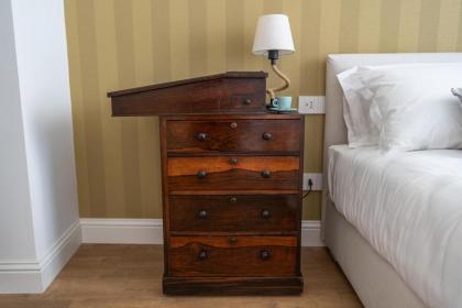 Nuances The Colosseum Apartment - image 23