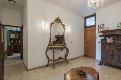 Warm Apt In Ancient Building In Vatican-p S Pietro - image 21