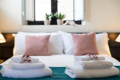 Rome As You Feel - Cozy Penthouse in Navona - image 24