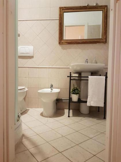 A Casa Boschi near Vatican apartment 4 rooms - image 22