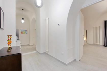Ponte Cavour Apartment - image 24