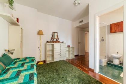Cipro Apartment with balconies - image 21