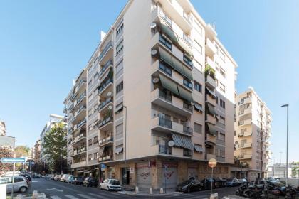 Cipro Apartment with balconies - image 27