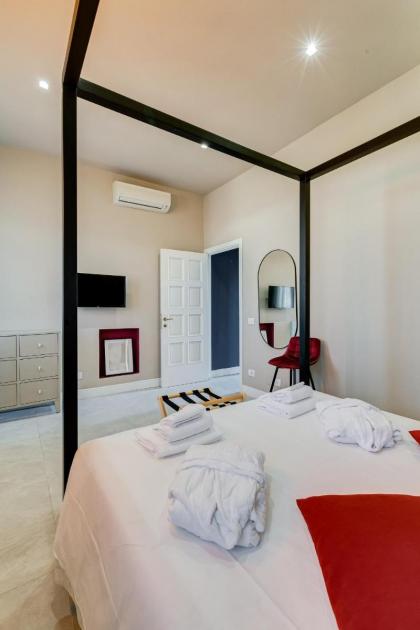 VIVILO ROMA TREVI - LUXURY EXPERIENCE - PRIVATE JACUZZI on TERRACE - INSANE VIEW - image 25