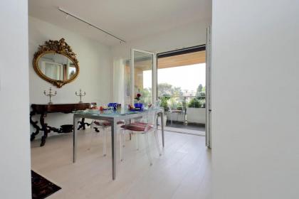 Luxury Aurelia Apartment with Swimming Pool - image 27