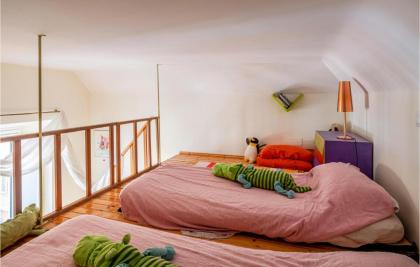 Amazing apartment in Roma with WiFi and 2 Bedrooms - image 21