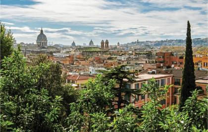 Amazing apartment in Roma with WiFi and 2 Bedrooms - image 25