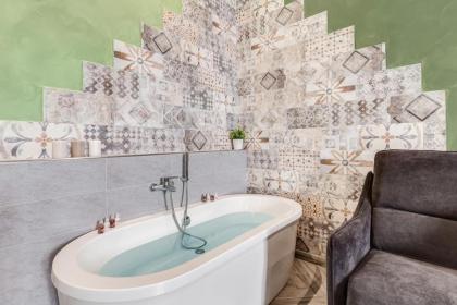 Ripetta Luxurious Suites - image 23