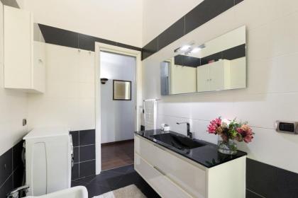 Rome As You Feel - Santamaura Vatican Apartment - image 21