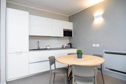Viam Imbriani Suites - image 21